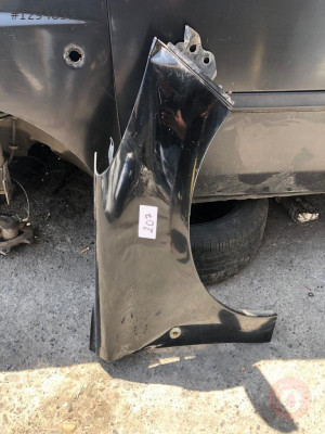 Peugeot 207 Sağ Ön Çamurluk Siyah Hatasız Orjinal Çıkma