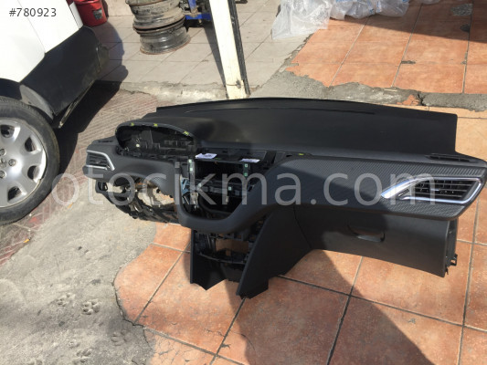 PEJO 208 SIFIR AİRBAG İLE BERABER TORPİDO AYDOĞAN OTODAN