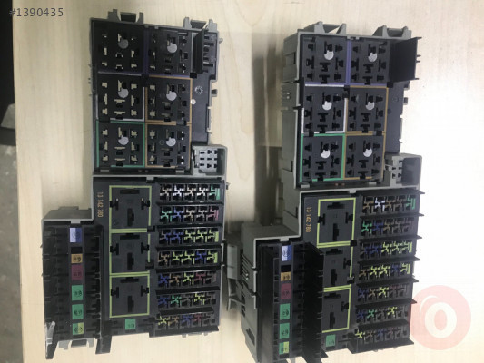 Opel corsa C Combo C 1.3 sigorta kutusu 13142780