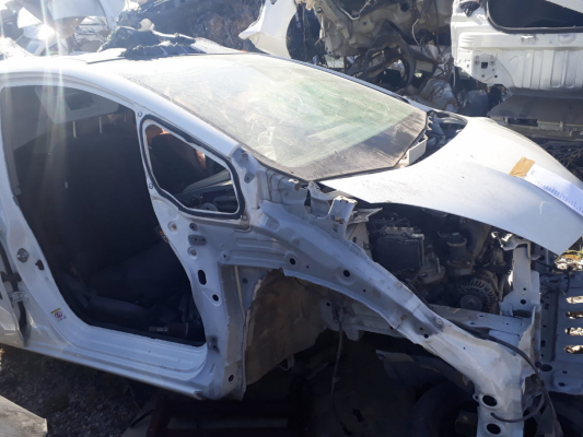 2010 MODEL HONDA JAZZ KESME ÖN KASA.