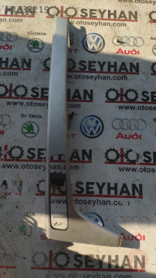 8W2863969 audi a4 a5 2017 göğüs çıtası