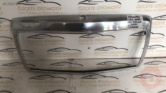 Mercedes W124 ön panjur çerçevesi orjinal çıkma