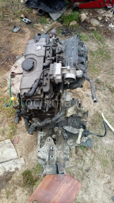2009 model peugeot 207 1.4 çıkma motor şanzıman