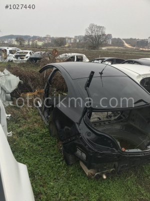 OPEL İNSİGNİA SOL ARKA KESME ÇAMURLUK ÇIKMA PARÇA