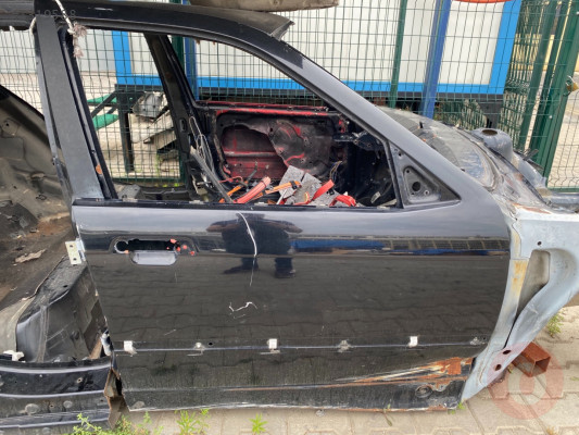 BMW E36 ÇIKMA KAPI SAĞ ÖN