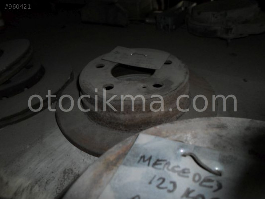 FREN DİSKİ ÖN DİSK DÜZ MERCEDEZ C180