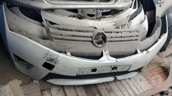 TOYOTA COROLLA ÖN TAMPON ÇIKMA