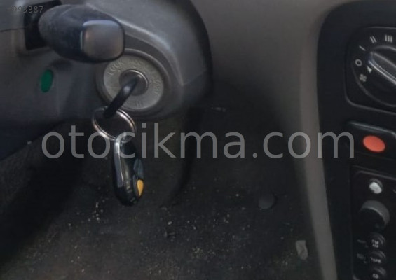 kia clarus 2.0 çıkma kontak girişi