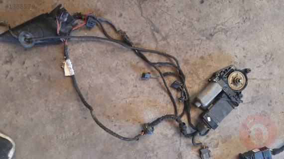 volkswagen passat b5 çıkma cam motoru sağ ön