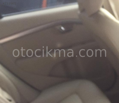 VOLVO S80 ÇIKMA KAPI KOLÇAĞI.