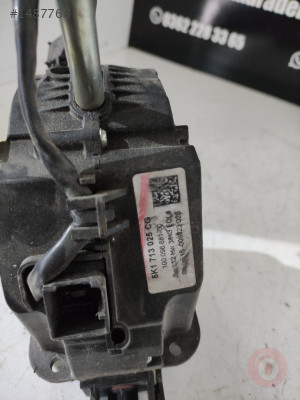 SKODA YETİ VİTES MEKANİZMASI-5K1713025CG