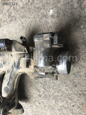 Mercedes w204 c180 çıkma gaz kelebeği