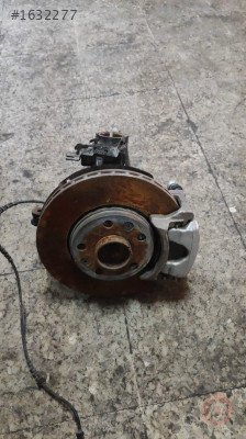 RENAULT MEGEN 4 DOLU TAŞIYICI ÖN SAĞ 400146171R