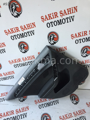 volkswagen golf 7 kapı kartonu cıkma