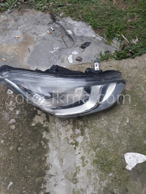 2012 model hyundai  i20 sağ onfar