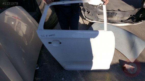 RAPİD STW SAĞ ARKA KAPI SKODA ORJİNAL ÇIKMA PARÇA