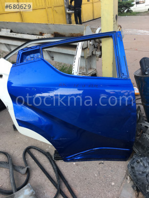 C-HR ARKA KAPI