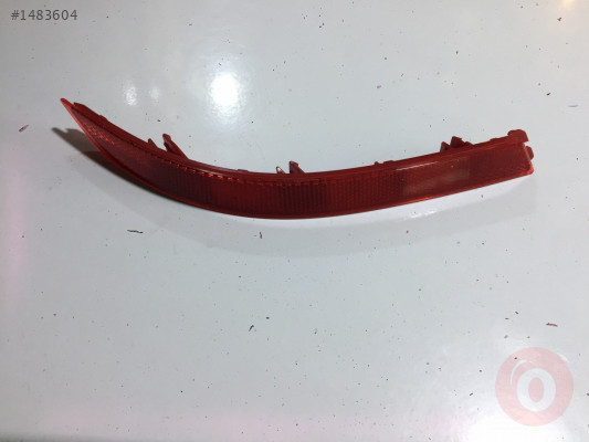 AUDİ SAĞ ARKA TAMPON REFLEKTÖRÜ  SIFIR