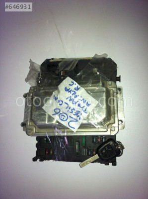 PEJO 206 2002  MODEL BENZİNLİ MOTOR BEYNİ