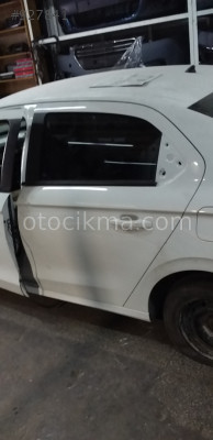 Citreon  c-elysee  kapı sol arka