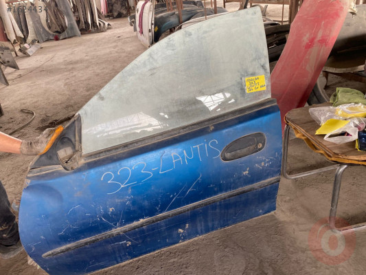 MAZDA 323 LANTİS SOL ÖN KAPI CAM KRİKOSU1996-1998 MODEL