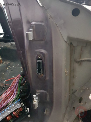 Bmw E46 Sağ Ön Kapı Menteşe Hatasız Orjinal Çıkma