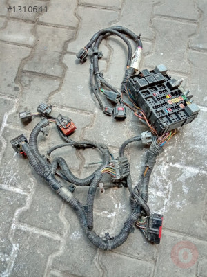 FORD TRANSİT TESİSAT SİGORTA KUTUSU BK3T 9K499 BGD