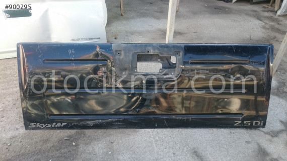 NİSSAN SKYSTAR BAGAJ KAPAĞI