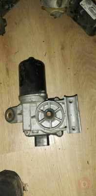 chevrolet lacetti çıkma ön cam silecek motoru.