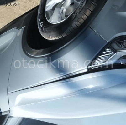 2019 VOLVO XC40 ORİJİNAL SOL ÖN ÇAMURLUK.