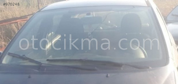 2009 model peugeot 207 1.4 çıkma ön cam