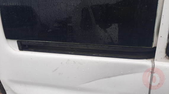 peugeot partner 1.9 d çıkma sağ sürgü kapı rayı