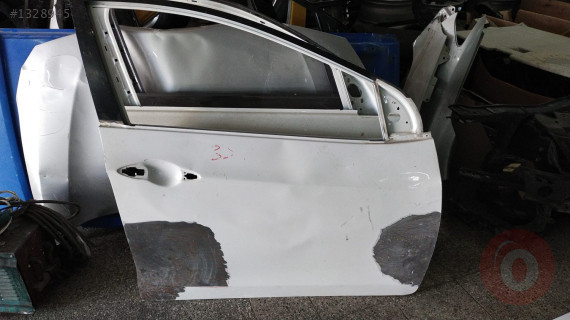 Hyundai i30 sağ ön kapı 1500₺