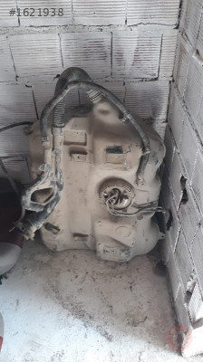 Fiat Doblo yakıt deposu
