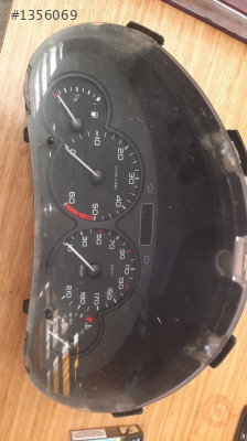 peugeot 206 1.4 dizel çıkma kilometre saati tek soket