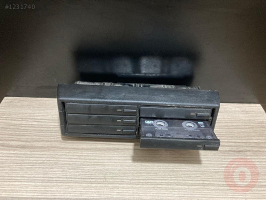 BMW E36 ORJİNAL KASETLİK