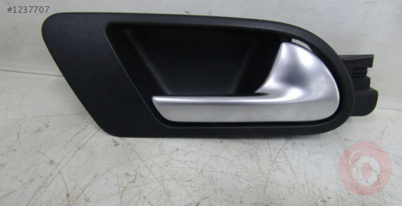 VW TİGUAN 08-15 KAPI İÇ AÇMA KOLU SAĞ ÖN 5N1837114E UAQ