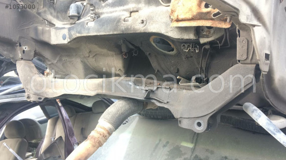 fiat doblo 1.9 komple motor beşiği alt travez