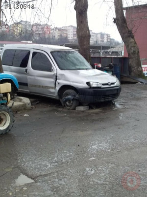 Peugeot partner arka difransiyel çıkma parça Mısırcıoğlu oto