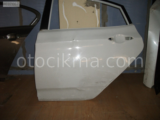 HYUNDAI BLUE SOL ARKA KAPI