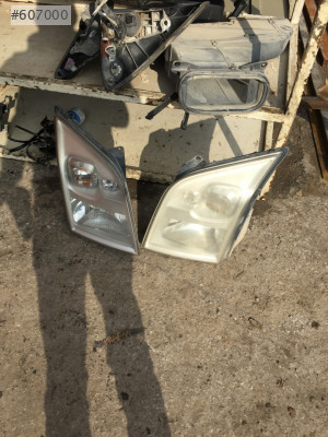 Ford Transit 2010 Sağ Sol Far Çıkma Orjinal
