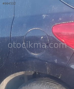 2009 model peugeot 207 1.4 benzinli çıkma depo kapağı