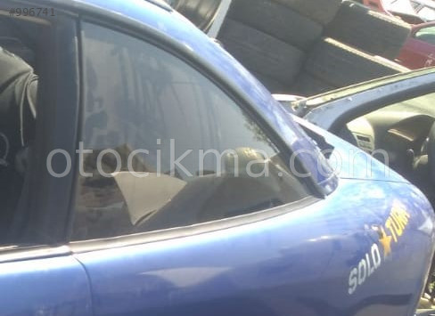 1995 model opel calibra 2.0 çıkma sol arka cam