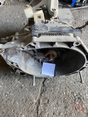 FORD FİESTA 1.6 TDCİ KOMPLE ÇIKMA ŞANZIMAN 2n1r-7f096