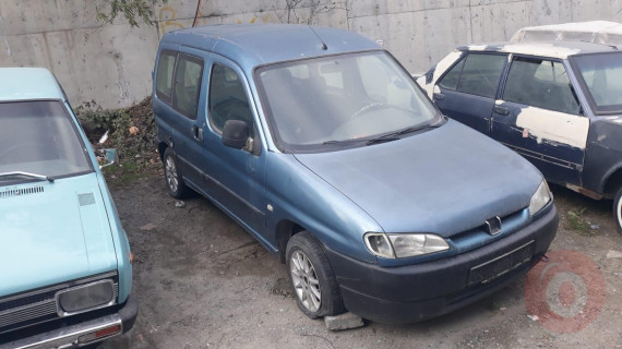 2000 Peugeot Partner hurda belgeli tüm çıkma parçalar