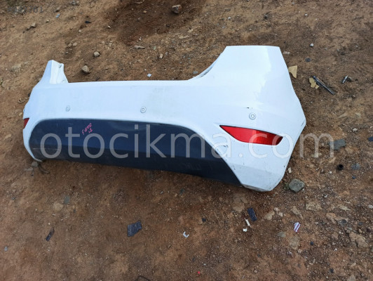 FORD FİESTA 2012 ARKA TAMPON
