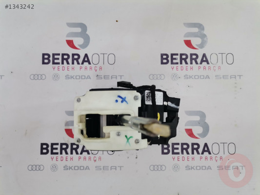 VOLKSWAGEN GOLF 7 PASSAT B8 VİTES MEKANİZMASI 5Q1713059A