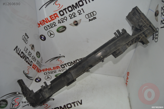 MERCEDES C SERİSİ A205 W205 RADYATÖR DESTEK BRAKETİ SAĞ