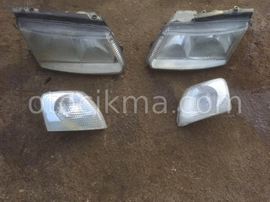 VOLKSWAGEN PASSAT SAĞ SOL ÖN FAR