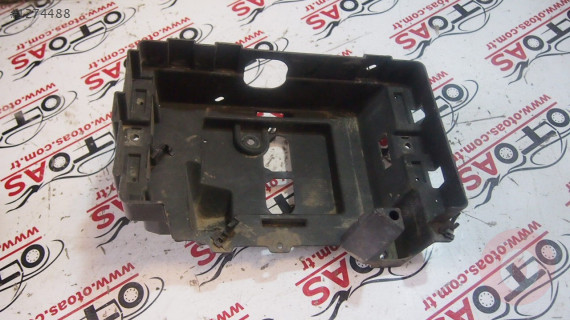Opel Meriva Akü Alt Kapağı - 13312806